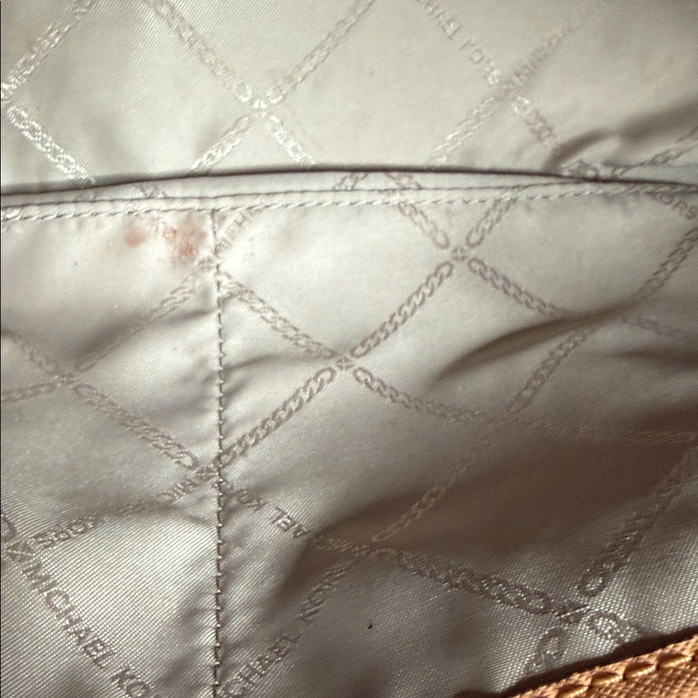 Michael Kors Apricot Tote Bag - Picture 4 of 10